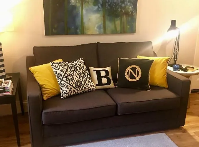 Appartement Beautiful 1br In Historic House