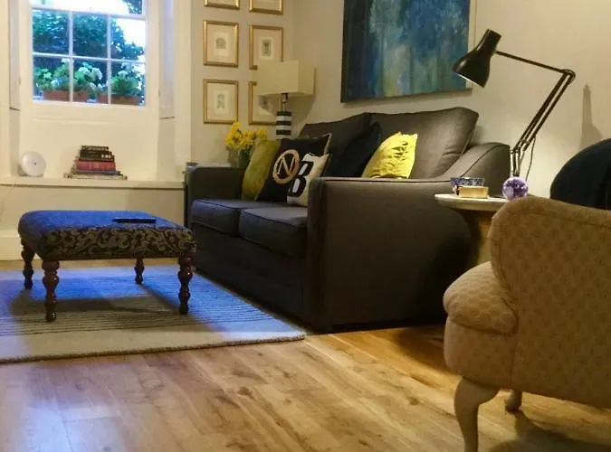 Appartement Beautiful 1br In Historic House *