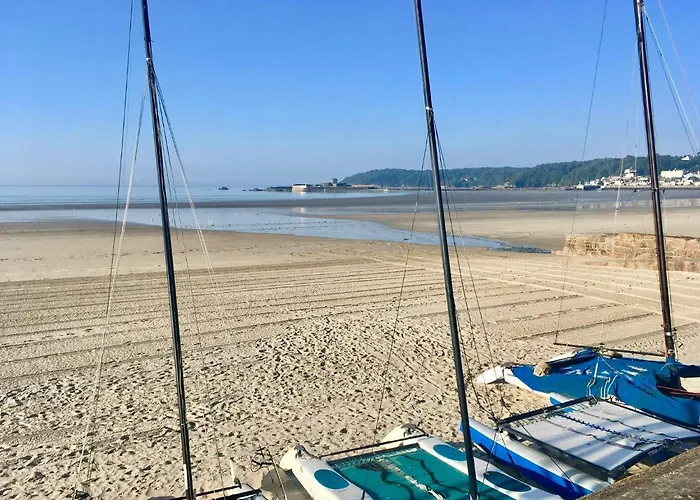 Beautiful 1br In Historic House *